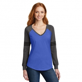 District DM477 Women\'s Game Long Sleeve V-Neck Tee - Heathered True Royal/Heathered Charcoal/Black
