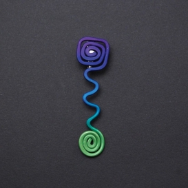 Swirl Pin 5