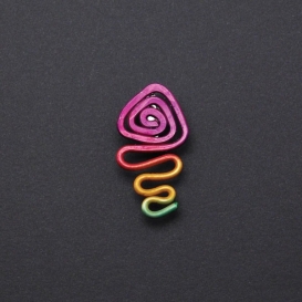 Swirl Pin 7