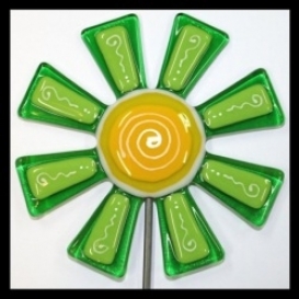 Brilliant Green Flower Garden Stake