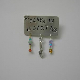 Plays in Dirt Pin