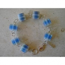 Lucite Cube Bracelet- Blue
