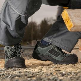 Portwest FC64 Compositelite Trekker Shoes