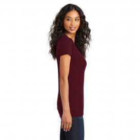 District DT5001 Women\'s Fitted The Concert Tee - Maroon