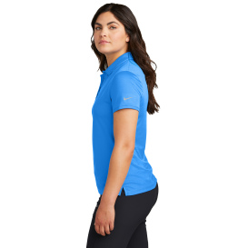 Nike NKDX6685 Ladies Victory Solid Polo - Light Photo Blue