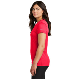 Nike NKDX8734 Ladies Swoosh Sleeve rLegend Tee - University Red