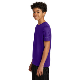 Nike NKDX8787 Youth Swoosh Sleeve rLegend Tee - Court Purple