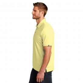 TravisMathew TM1MU412 Oceanside Heather Polo - Pale Banana Heather