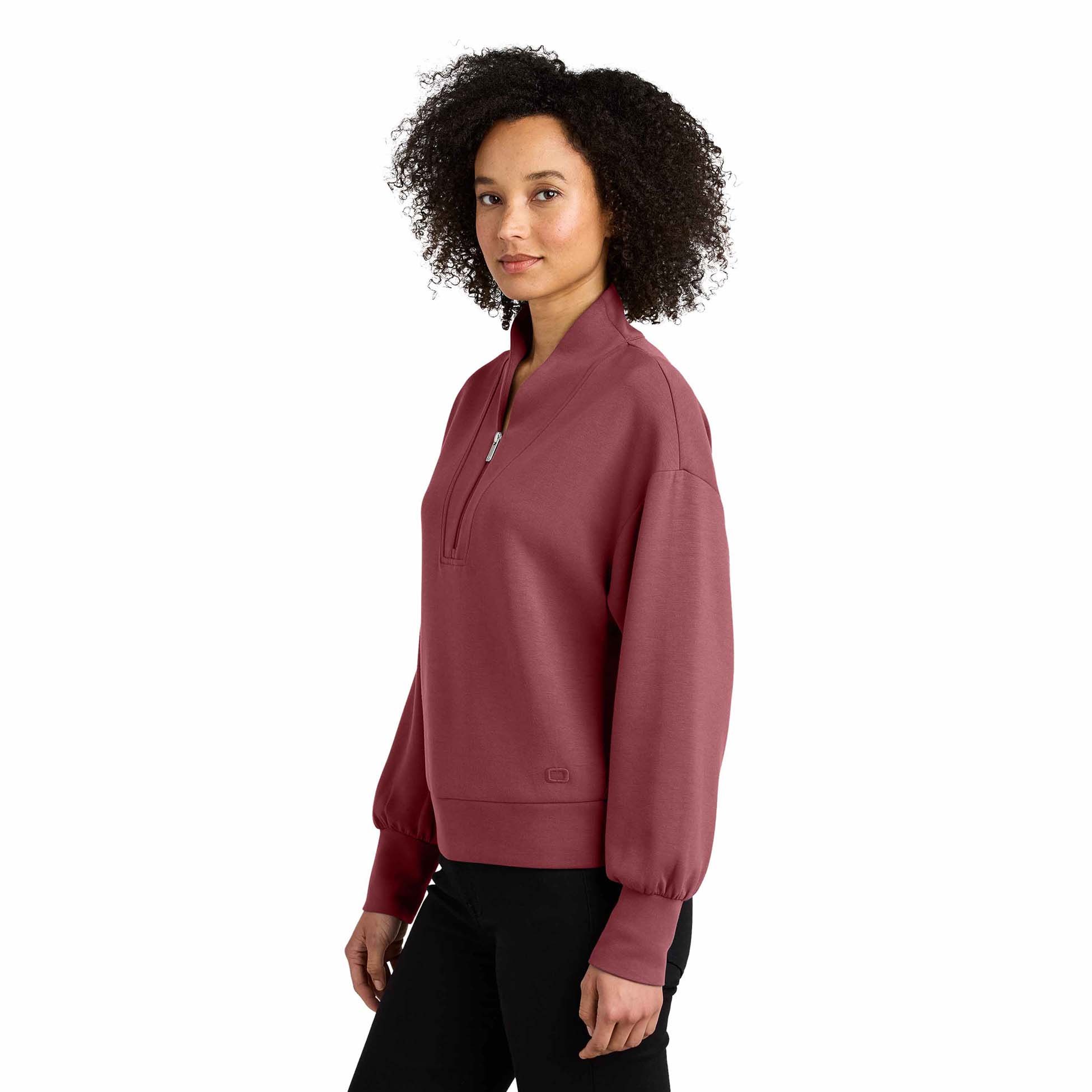 OGIO LOG861 Ladies Transcend 1/4-Zip - Soft Ruby | Full Source