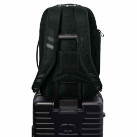 OGIO 91023 Ultimate Travel Pack - Blacktop